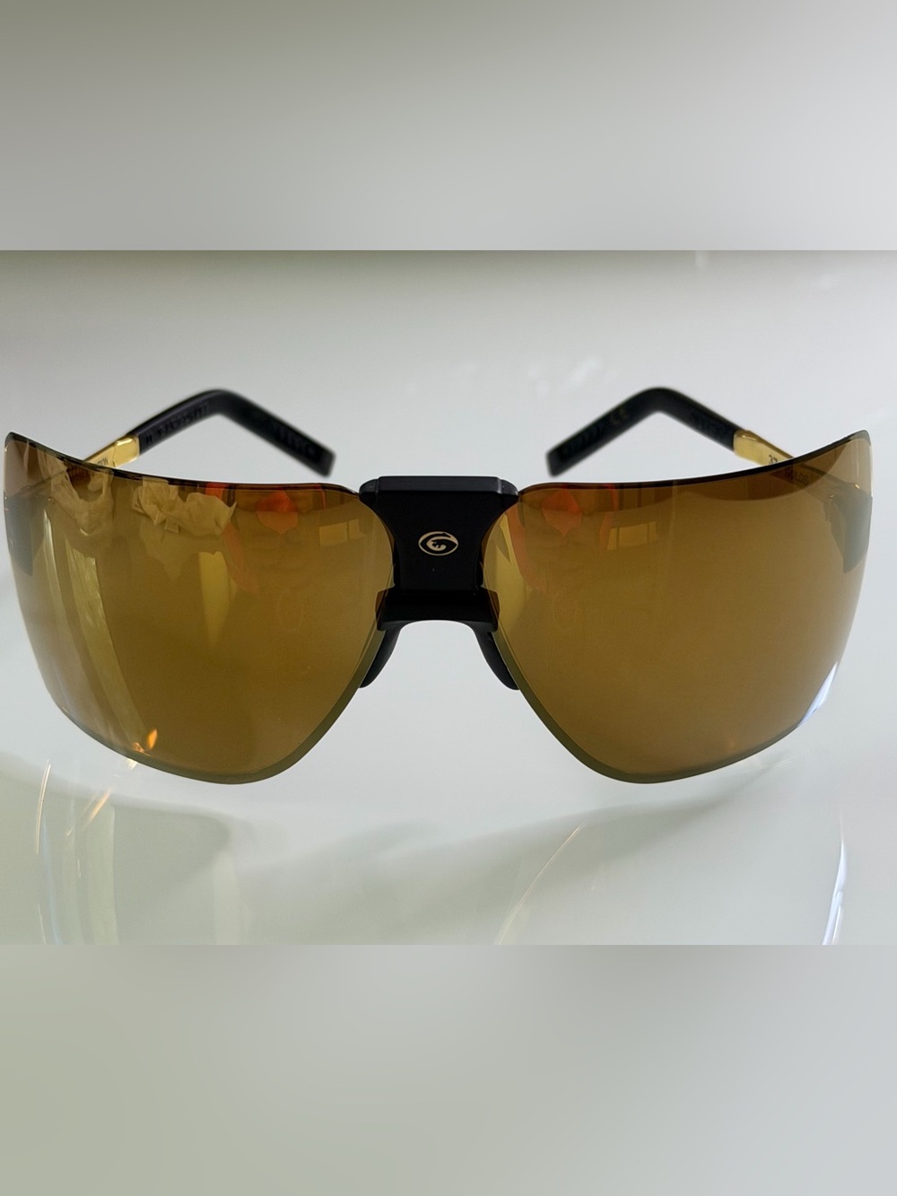 Gargoyles 2016 Limited Edition Shield Sunglasses 37 Golds Rare NWT